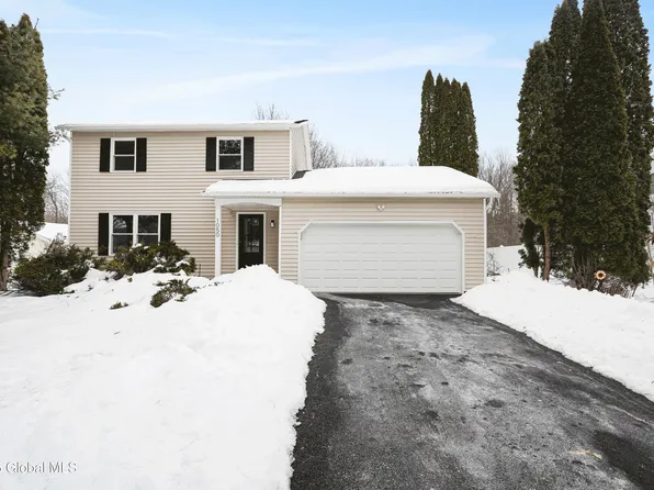 1050 Laural Lane, Malta, NY 12020