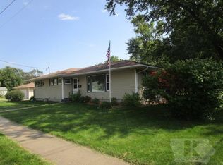 506 W Monroe Ave, Fairfield, IA 52556