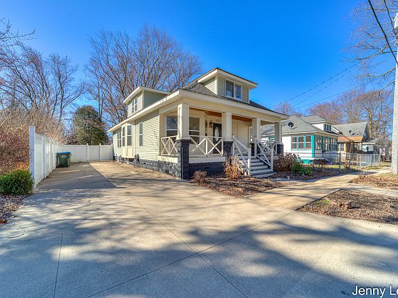 4th image of 757 W Dale Ave