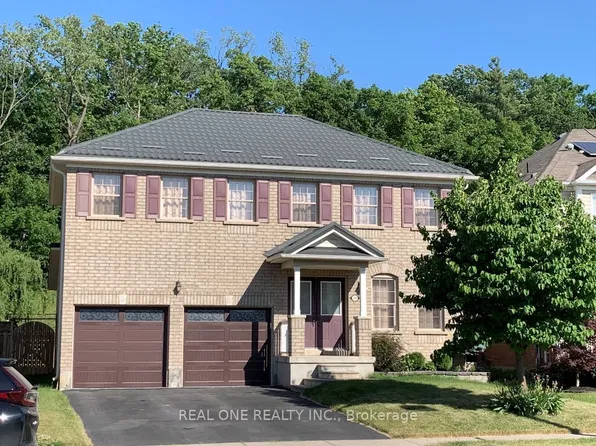 209 Blackburn Dr, Brantford, ON N3T 0A5
