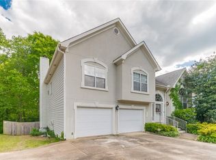 6860 Robinwood Trl, Douglasville, GA 30135