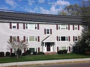 272 S Main St APT 3, Attleboro, MA 02703