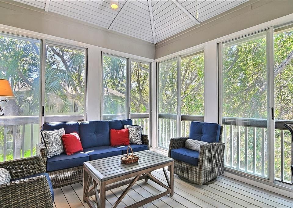 1st image of 1155 Winding Oaks Cir E APT 103