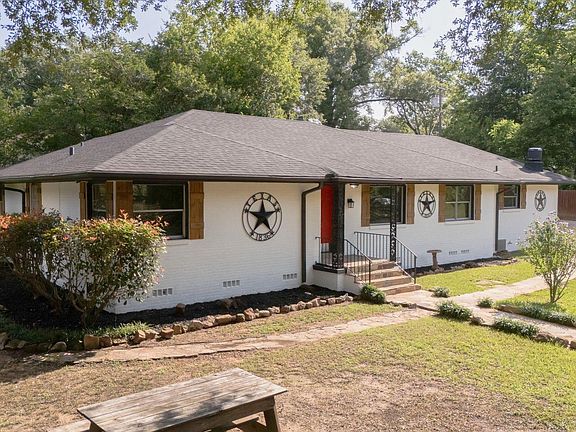 4th image of 203 W Jewel Dr