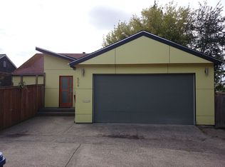 504 29th Ave S, Seattle, WA 98144