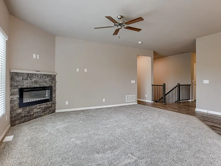 13506 S 51st St — Photo 5