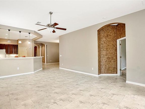 5th image of 21084 Cosenza Ct