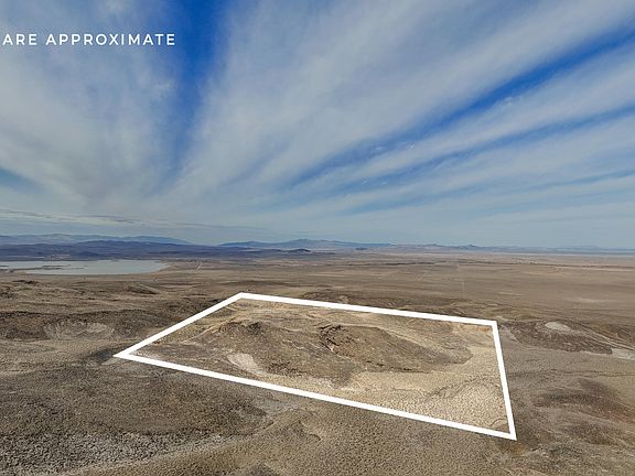 3rd image of 16642 Power Line Rd