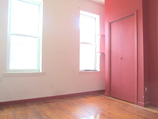 Rented by Bold New York | media 22