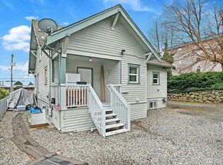 136 SW 156th St UNIT B, Seattle, WA 98166