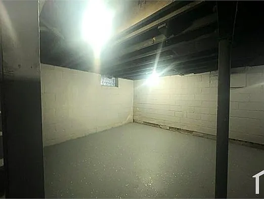 3 bed, 843 sqft, $1,300 — Photo 3
