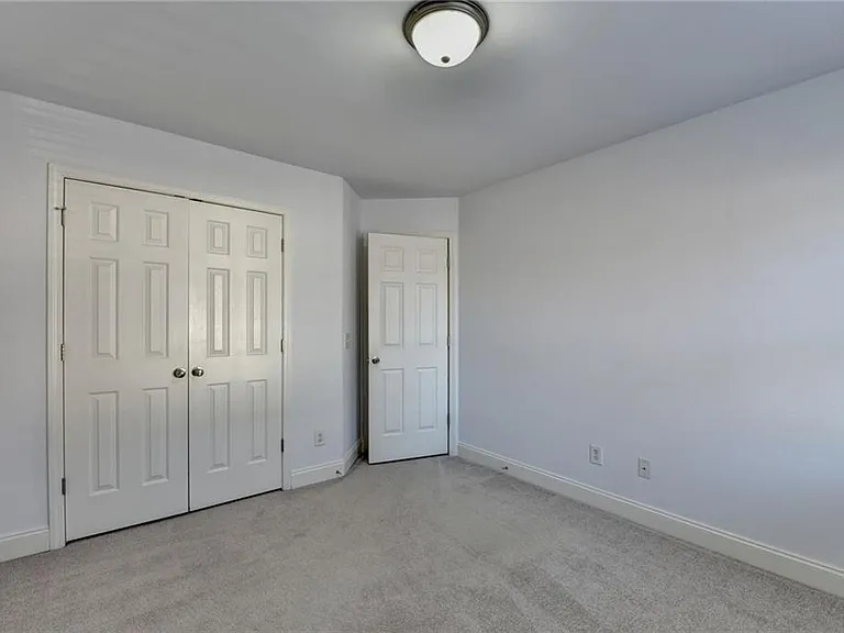 2104 Nelms Pointe Lndg — Photo 22