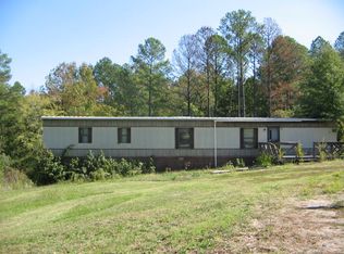 1862 Lake Sinclair Dr, Sparta, GA 31087