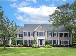25 Chestnut Hill Rd, Ridgefield, CT 06877