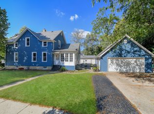 234 S Jackson St, Batavia, IL 60510