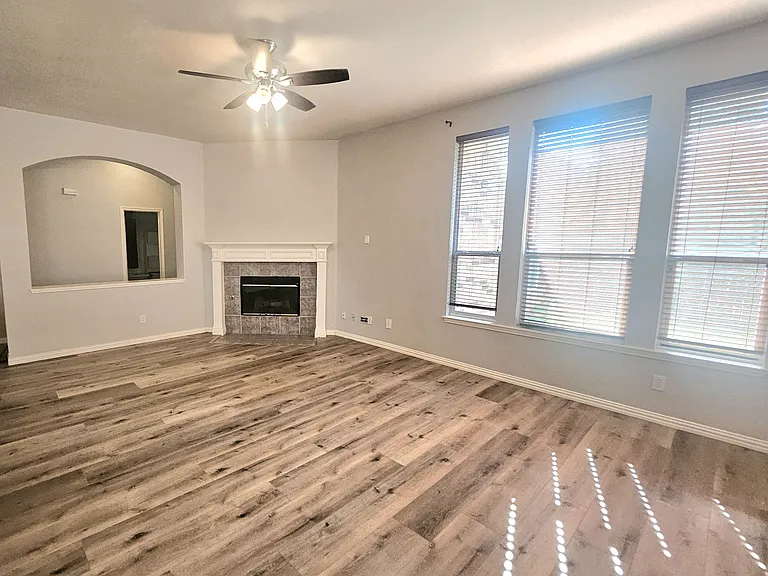 6597 Scottsdale Way — Photo 3