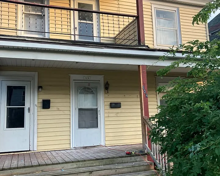 126 E Matson Ave — Photo 2
