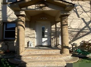 28 Attorney St, Hempstead, NY 11550