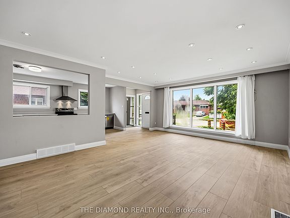 5th image of 21 Jardine Pl