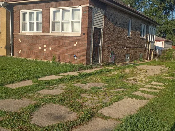 8226 S Honore St, Chicago, IL 60620