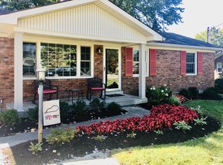 6118 Moorhaven Dr, Louisville, KY 40219