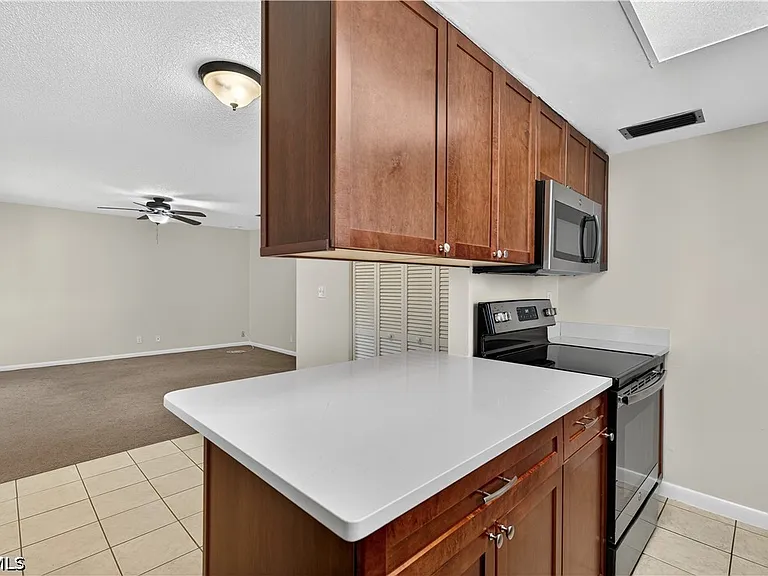 3320 New South Province Blvd #1 — Photo 2