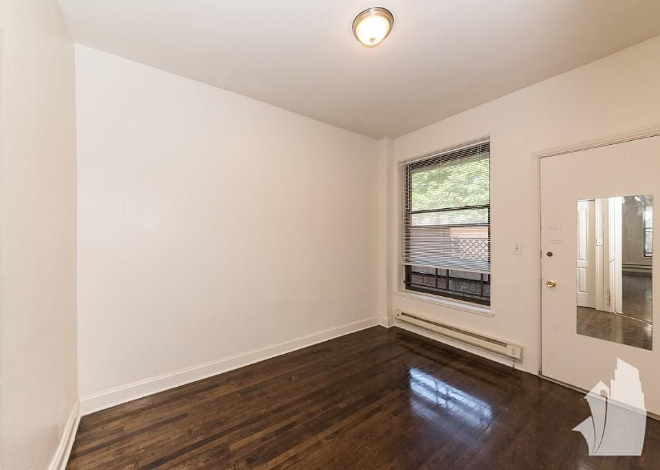 1st image of 1417 W Hutchinson St #4216-1