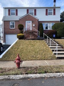 27 Monroe St, Nutley, NJ, 07110