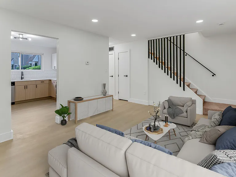 Indian Oaks Townhomes — Photo 33