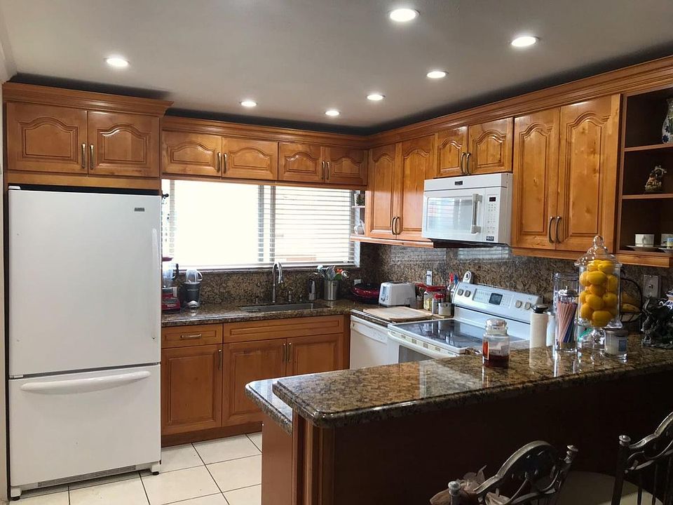 1st image of 351 NW 82nd Ave APT 1118