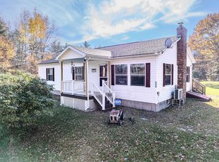 865 Walker Mountain Rd, North Clarendon, VT 05759