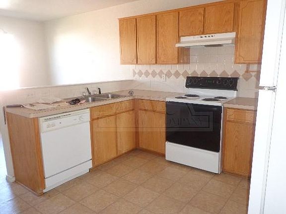 4th image of 3307 Toledo Dr #168073425