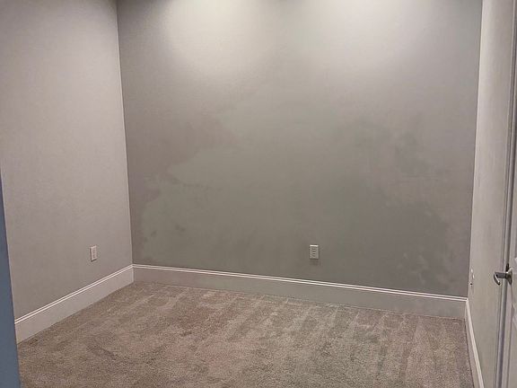 2nd image of 400 W North St APT 634