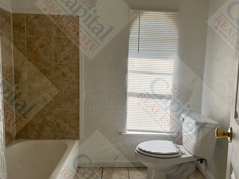 721 Lloyd Ave — Photo 14