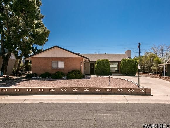 1st image of 2546 Mullen Dr