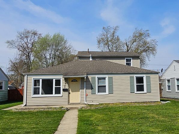 742 N Indiana St, Griffith, IN 46319