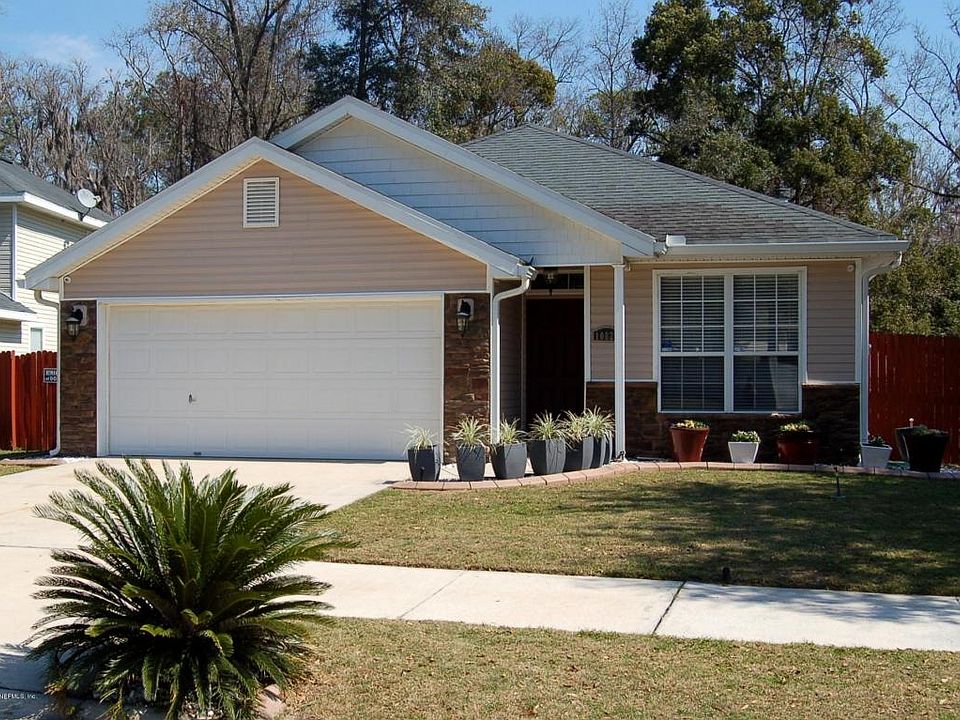1st image of 10825 Campus Heights Ln