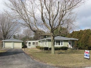 541 9th St, Illiopolis, IL 62539