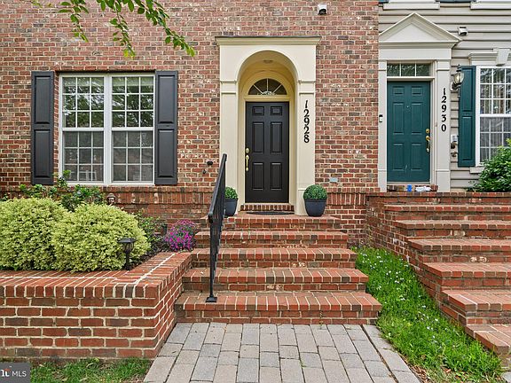3rd image of 12928 Clarks Crossing Dr