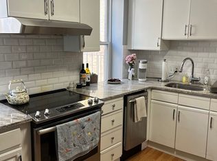 138 Prince St APT 6, Boston, MA 02113