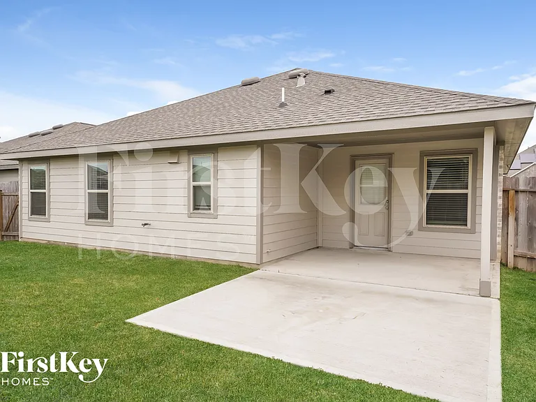 3211 Calla Lily Trl — Photo 15