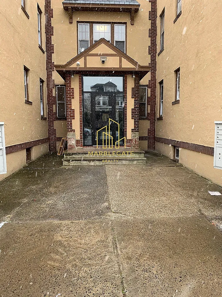 Building Photo - 20 Claire Ave #A88