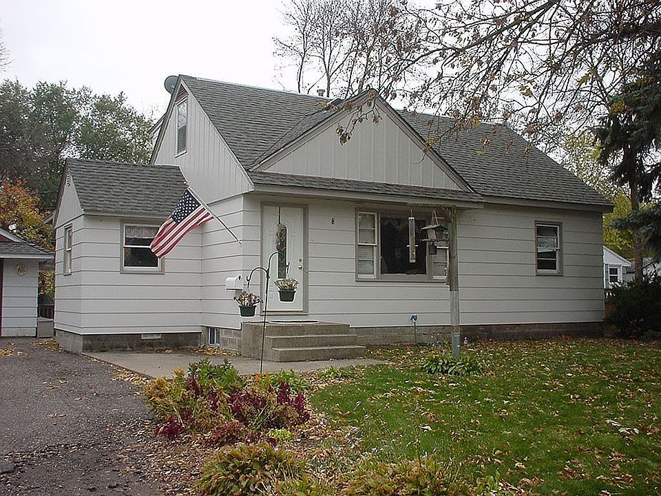 Great Updated 1 1/2 Story
