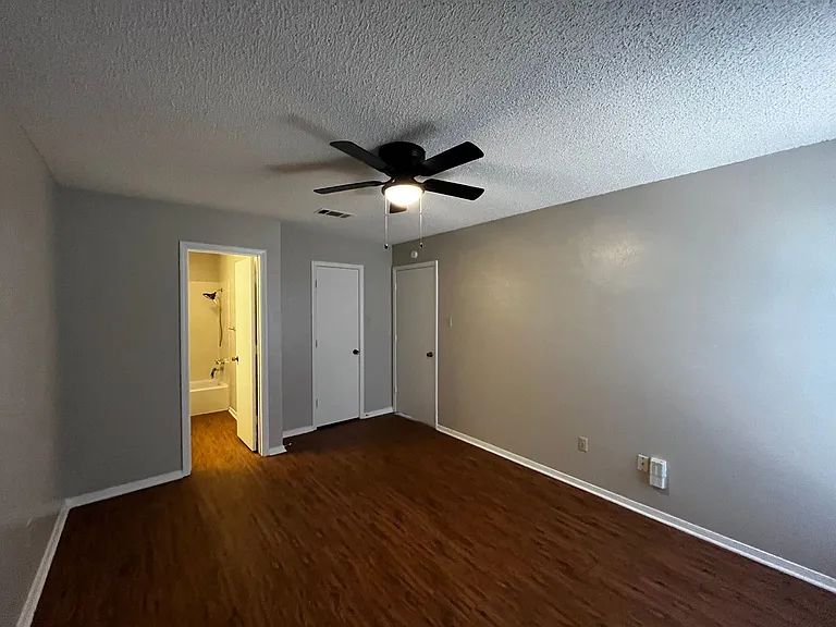 623 Overlook Ct — Photo 7