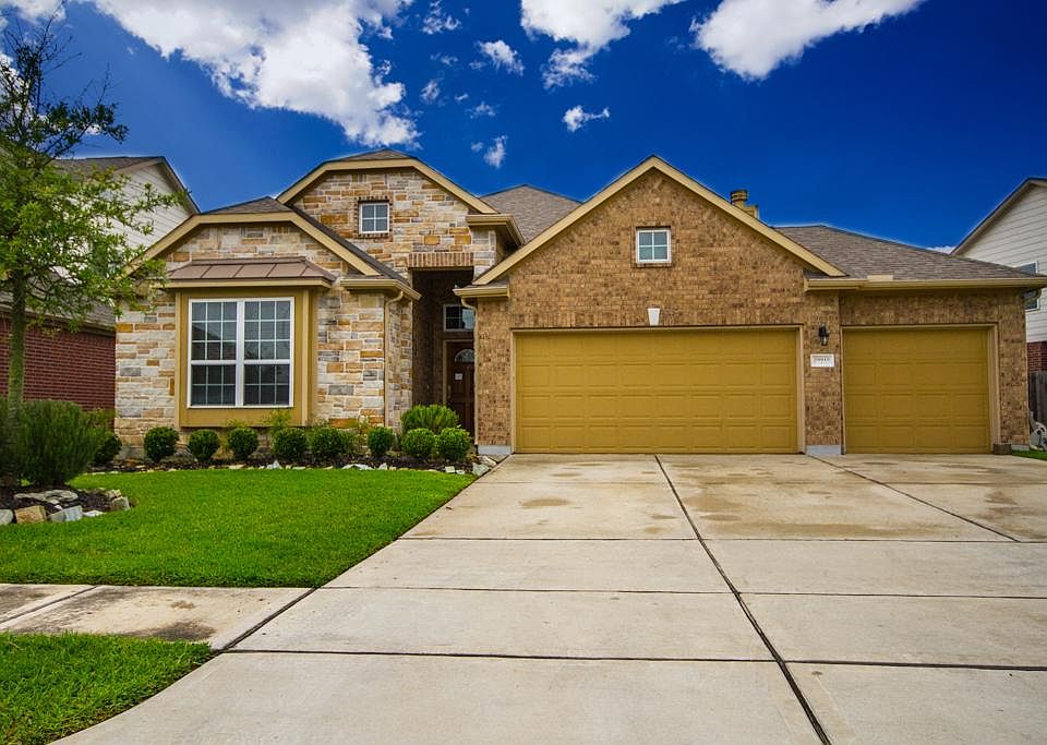 1st image of 29915 Spring Creek Ln