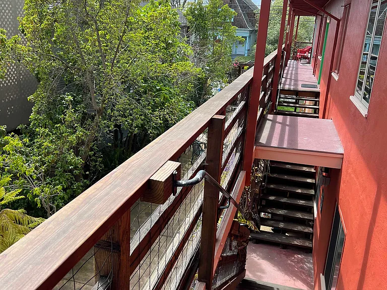1627 Grant St #G — Photo 4
