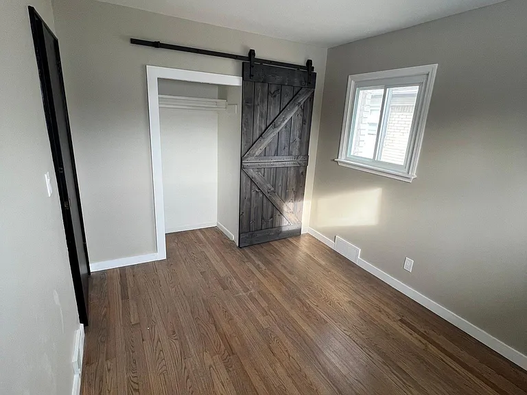 149 Elmsford Ave — Photo 3