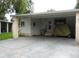 29 S Meadow Dr, Plant City, FL 33565