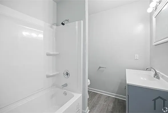 3515 W Siebenthaler Ave #7 — Photo 10