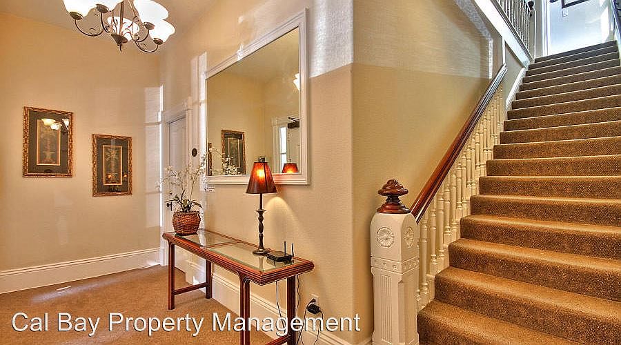 1st image of 219 Ramona St APT 02
